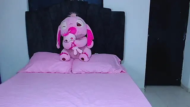 Ariel Zeo1 online show from 02/26/26, 07:13