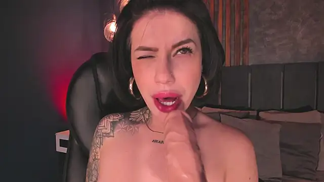 Snapshot of Hannah_Borbon chatting on 03/21/25, 05:43 Hannah Borbon online show from 03/21/25, 05:43