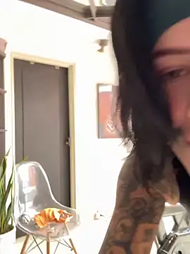 Hannah Borbon online show from 03/27/26, 05:12