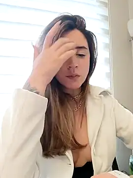 maliciaworld online show from 03/11/25, 08:20