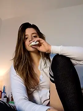 maliciaworld online show from 09/13/25, 10:20