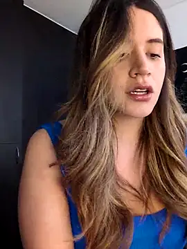 maliciaworld online show from 10/22/25, 08:08