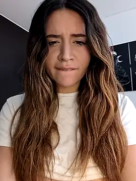 maliciaworld online show from 01/05/26, 08:56