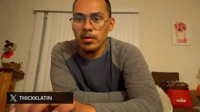 ThixxkkLatin online show from 10/27/25, 01:53