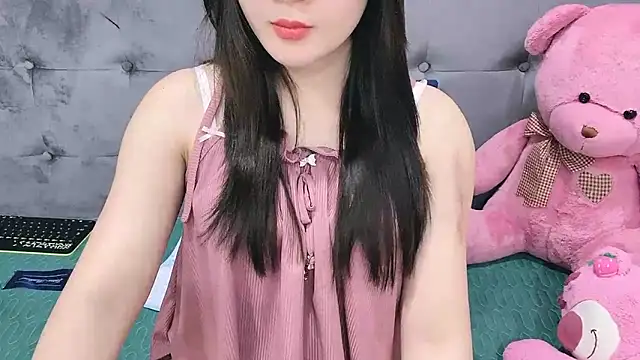 Snapshot of Funikio chatting on 03/10/25, 04:07 Funikio online show from 03/10/25, 04:07