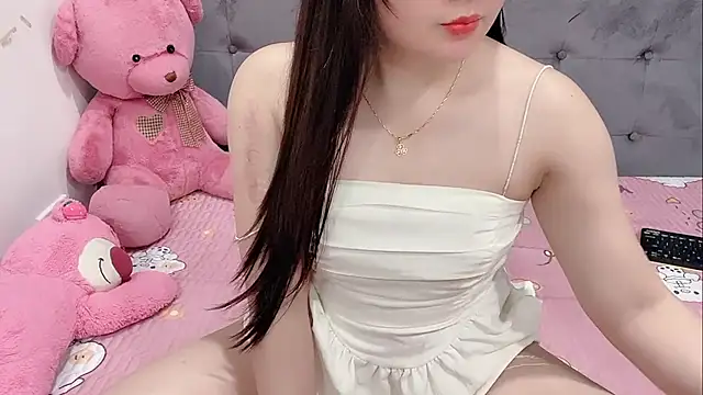 Snapshot of Funikio chatting on 09/16/25, 02:34 Funikio online show from 09/16/25, 02:34