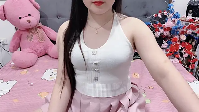 Funikio online show from 04/22/26, 01:23