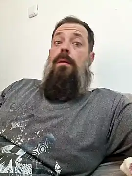 Snapshot of zefside42 chatting on 12/20/24, 07:01 zefside42 online show from 12/20/24, 07:01