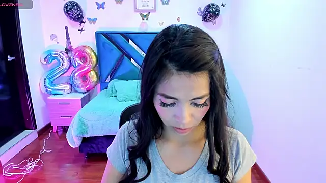 Snapshot of Aylinn_diaz chatting on 01/26/25, 11:50 Aylinn diaz online show from 01/26/25, 11:50