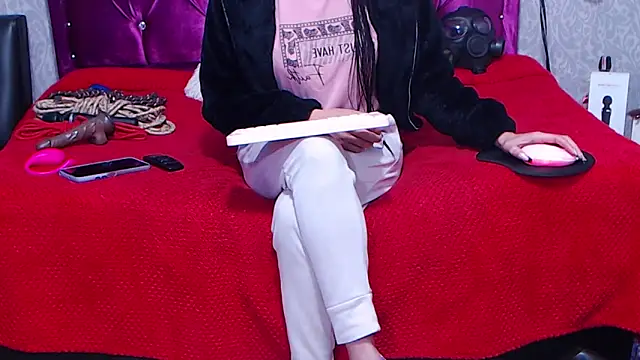 Snapshot of AyshaScott chatting on 01/15/25, 12:36 AyshaScott online show from 01/15/25, 12:36