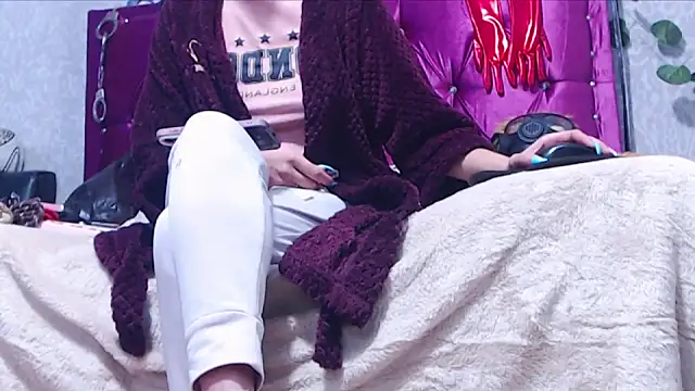 AyshaScott online show from 03/28/26, 01:00