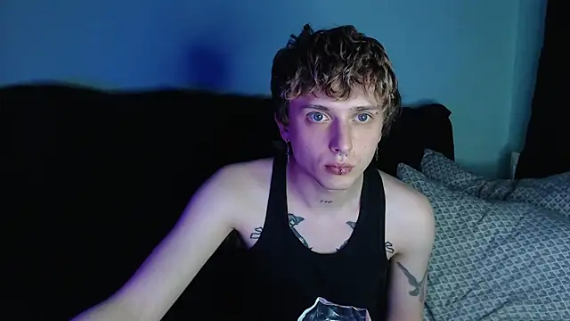 Snapshot of axxxturel chatting on 03/14/25, 11:53 axxxturel online show from 03/14/25, 11:53