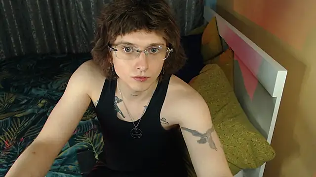 Snapshot of axxxturel chatting on 09/25/25, 07:28 axxxturel online show from 09/25/25, 07:28