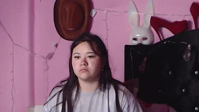 NikkiRous  online show from 01/22/25, 01:42