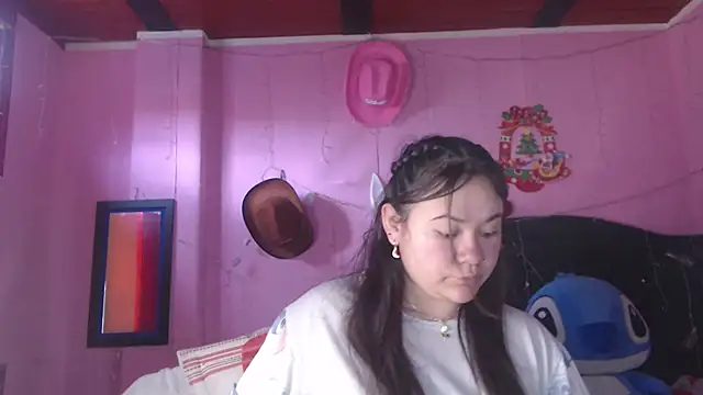 NikkiRous  online show from 09/09/25, 12:48