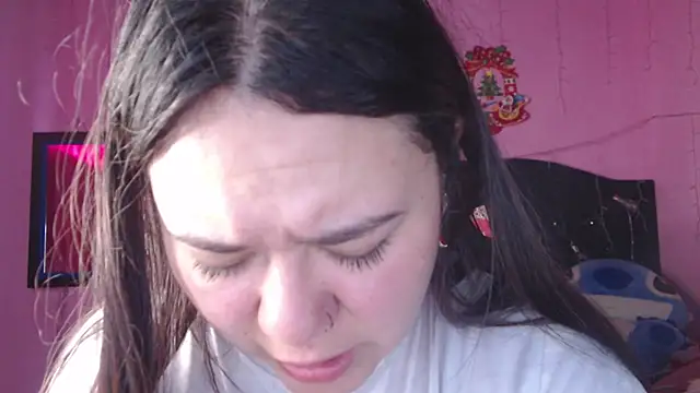 NikkiRous  online show from 10/17/25, 12:19