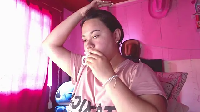 NikkiRous  online show from 03/30/26, 02:18