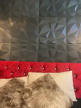 Snapshot of Ema_azel chatting on 01/16/25, 01:58 Ema azel online show from 01/16/25, 01:58