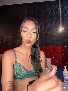 Snapshot of Ema_azel chatting on 01/22/25, 02:24 Ema azel online show from 01/22/25, 02:24