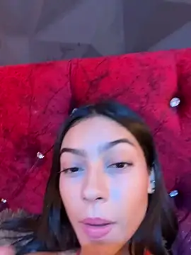 Snapshot of Ema_azel chatting on 02/25/25, 04:42 Ema azel online show from 02/25/25, 04:42