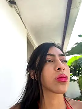 Snapshot of Ema_azel chatting on 09/14/25, 03:11 Ema azel online show from 09/14/25, 03:11