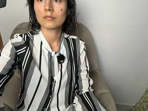 kanela3434 online show from 04/22/26, 10:00