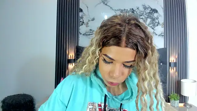 Giorgina Parado online show from 04/23/26, 03:30