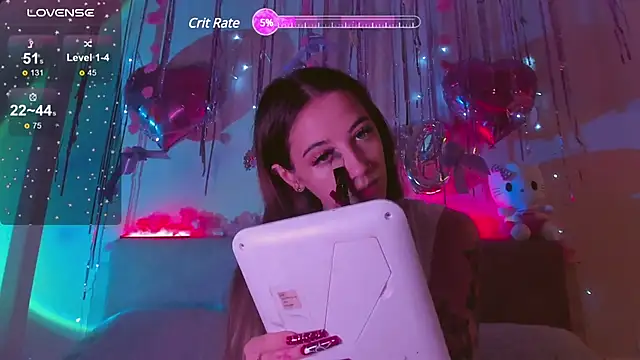 Snapshot of MelodyElf chatting on 02/19/25, 04:00 MelodyElf online show from 02/19/25, 04:00