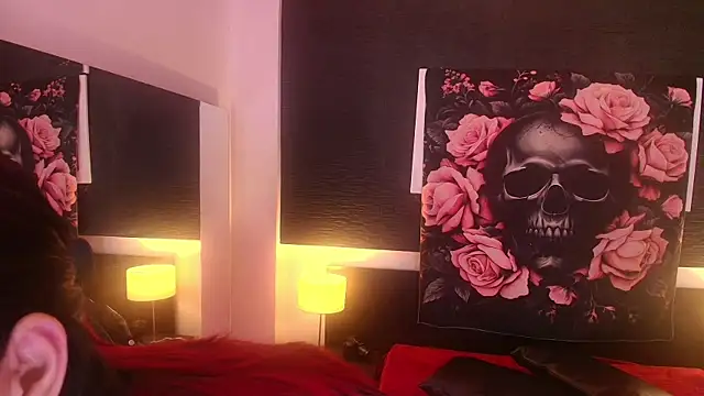 EvaaFoxxy1 online show from 04/20/26, 12:08