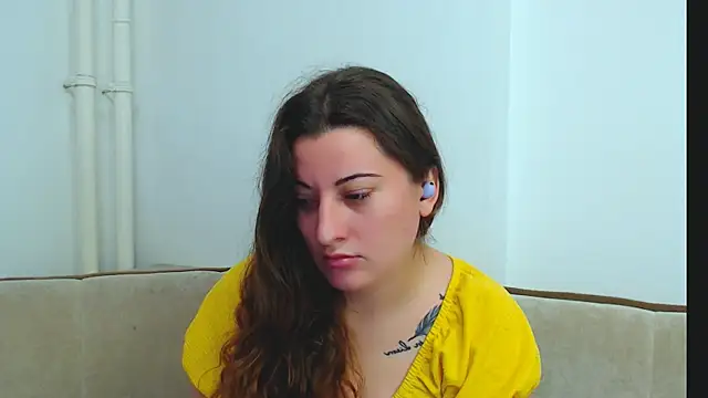 Helen Adams  online show from 12/06/24, 07:43