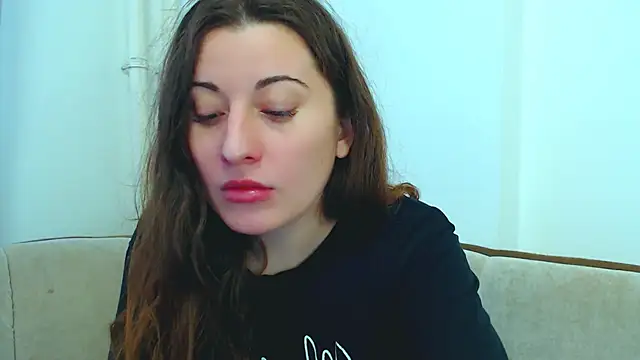 Helen Adams  online show from 01/25/25, 08:42