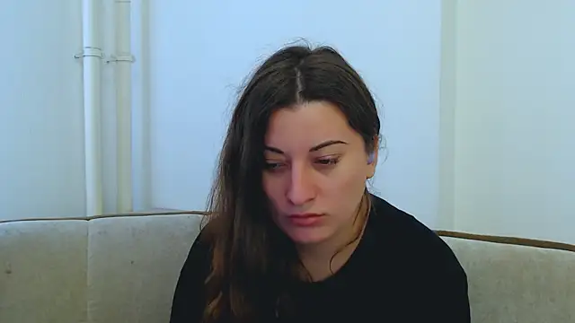 Helen Adams  online show from 02/06/25, 11:32