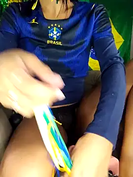 Snapshot of moreninhasilva chatting on 06/19/26, 02:16 moreninhasilva online show from 06/19/26, 02:16