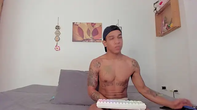 its me miley online show from 04/17/26, 03:04