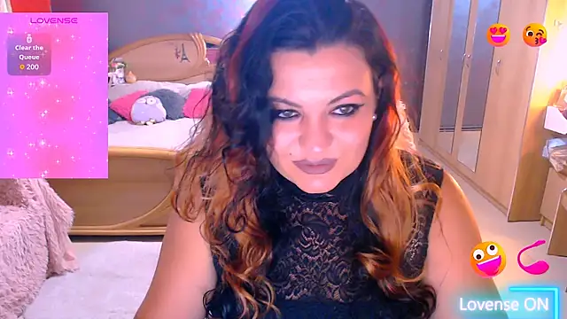 Ariellefoxy online show from 07/05/26, 06:04