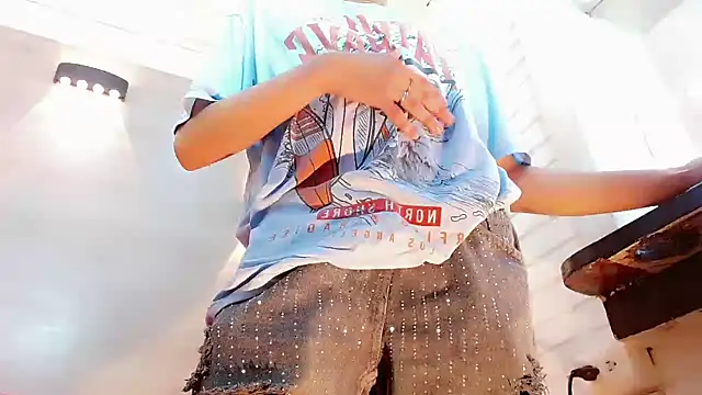 Daniela Pink  online show from 11/06/25, 07:59