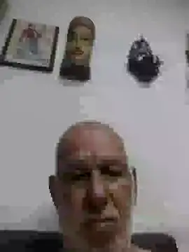 Snapshot of FabiQuilmes chatting on 12/22/24, 03:11 FabiQuilmes online show from 12/22/24, 03:11
