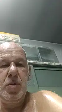 Snapshot of FabiQuilmes chatting on 03/06/25, 07:14 FabiQuilmes online show from 03/06/25, 07:14