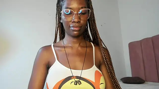 Tahira 21  online show from 04/21/26, 07:28