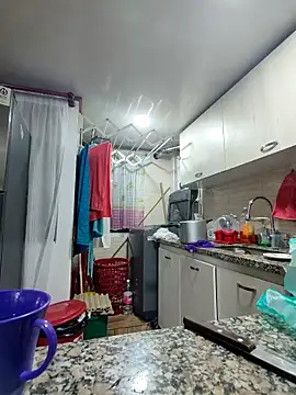 Sasha smith23 online show from 04/11/26, 02:16