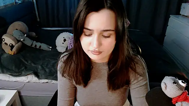 Snapshot of KiraYammy chatting on 01/20/25, 10:48 KiraYammy online show from 01/20/25, 10:48
