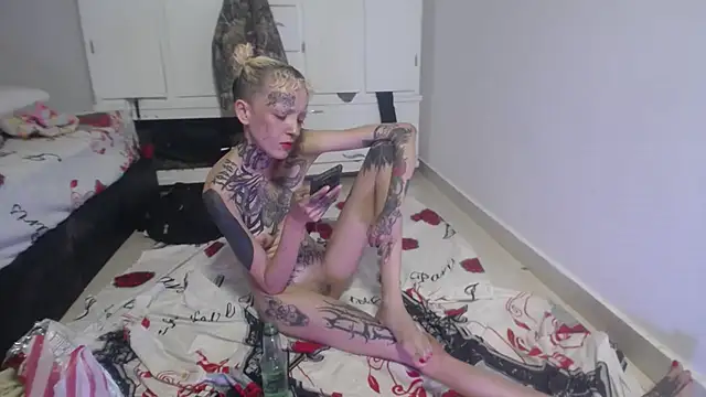 barbara anal squirt  online show from 10/27/25, 02:54