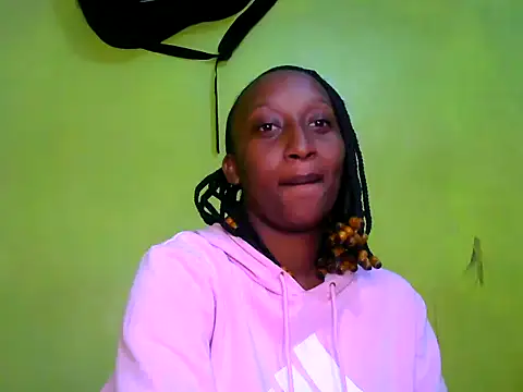 Snapshot of CarlaBeckky chatting on 12/20/24, 02:19 CarlaBeckky online show from 12/20/24, 02:19