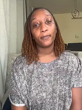 CarlaBeckky online show from 11/27/25, 06:32