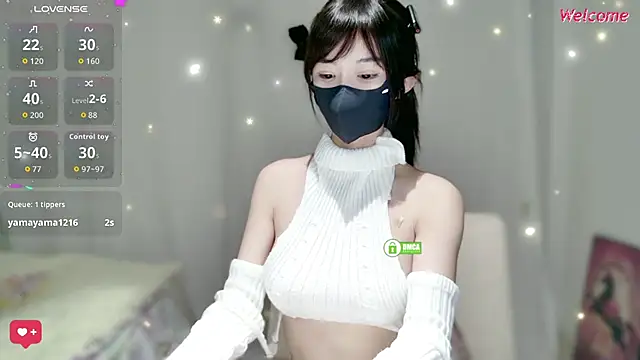 Snapshot of Duduludululu chatting on 10/24/25, 10:44 Duduludululu online show from 10/24/25, 10:44