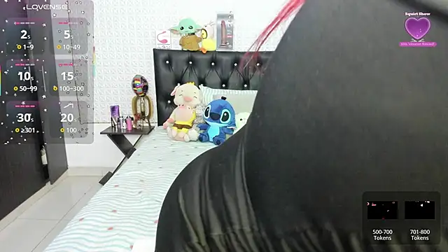 redgirlofficial online show from 12/05/25, 02:53