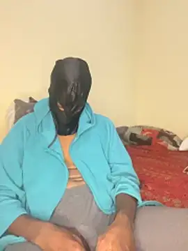 Gifttheskimaskboy online show from 04/23/26, 08:33