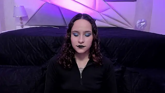 Snapshot of AnnyThompson_ chatting on 02/02/25, 08:51 AnnyThompson online show from 02/02/25, 08:51