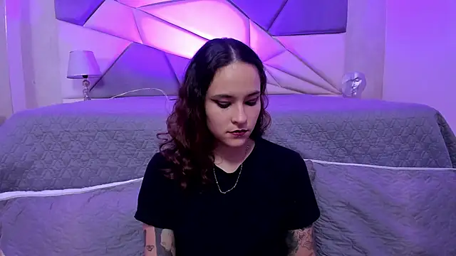 Snapshot of AnnyThompson_ chatting on 02/07/25, 09:26 AnnyThompson online show from 02/07/25, 09:26