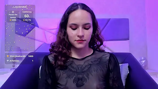 Snapshot of AnnyThompson_ chatting on 02/25/25, 12:36 AnnyThompson online show from 02/25/25, 12:36